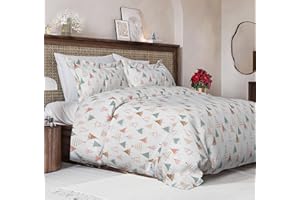 CGK UNLIMITED Christmas Duvet Cover Queen Size Set - Extra Soft Queen Duvet Cover with 2 Pillow Shams - Holiday Xmas Bedding with Zipper Closures & Ties - Comfy Breathable Bed Set - 90 x 90, Christmas Tree Pattern