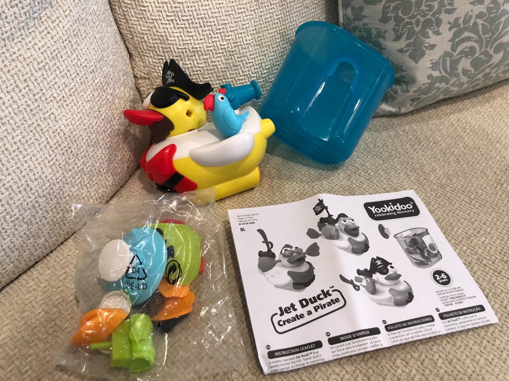 Giocattolo Per Il Bagno Di Coccodrillo in Gomma Fotografia Stock