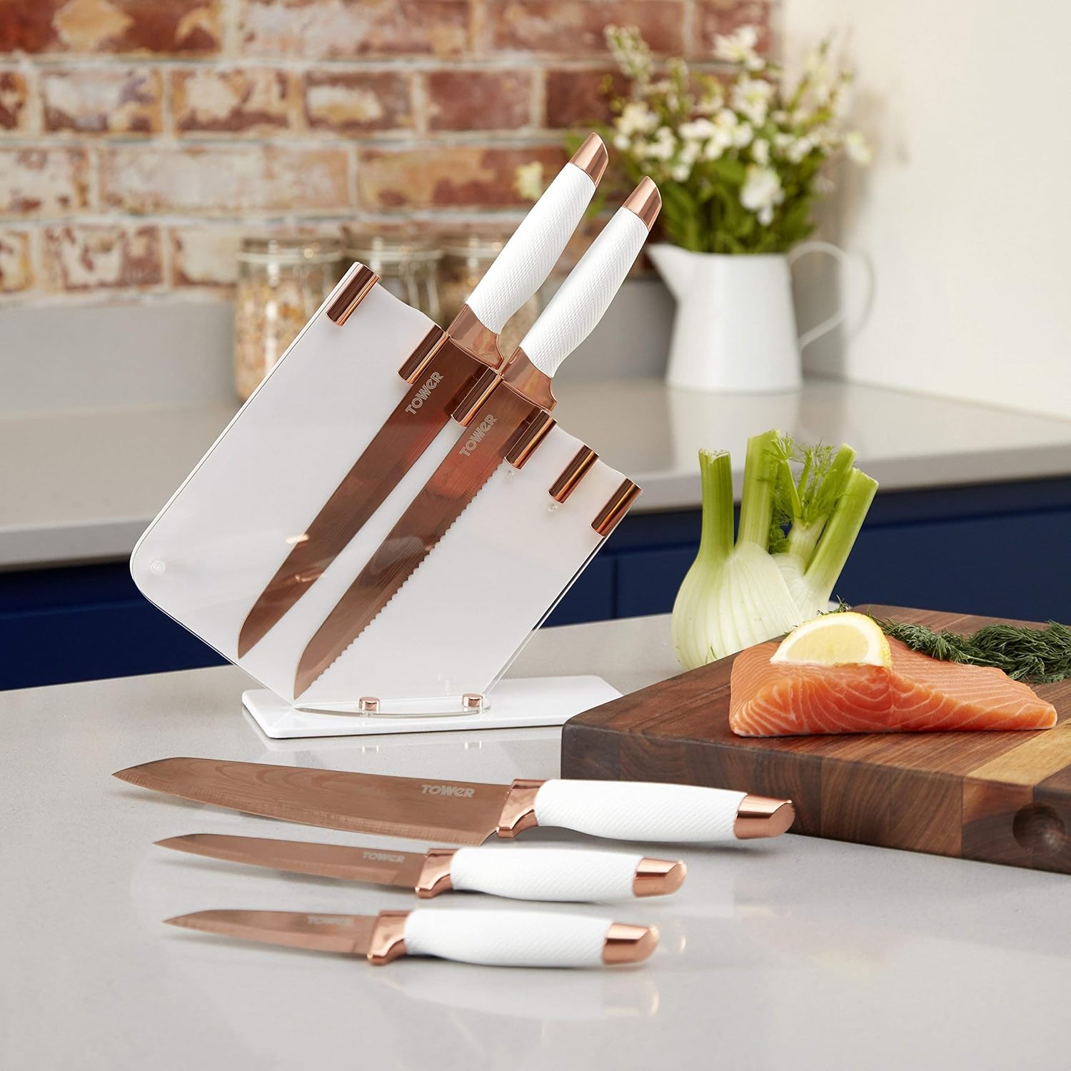 Tower Damascus Effect 5 Piece Kitchen Knife Set including Stainless Steel Blades and Acrylic Stand, Rose Gold and White, T81532RW - Image 5