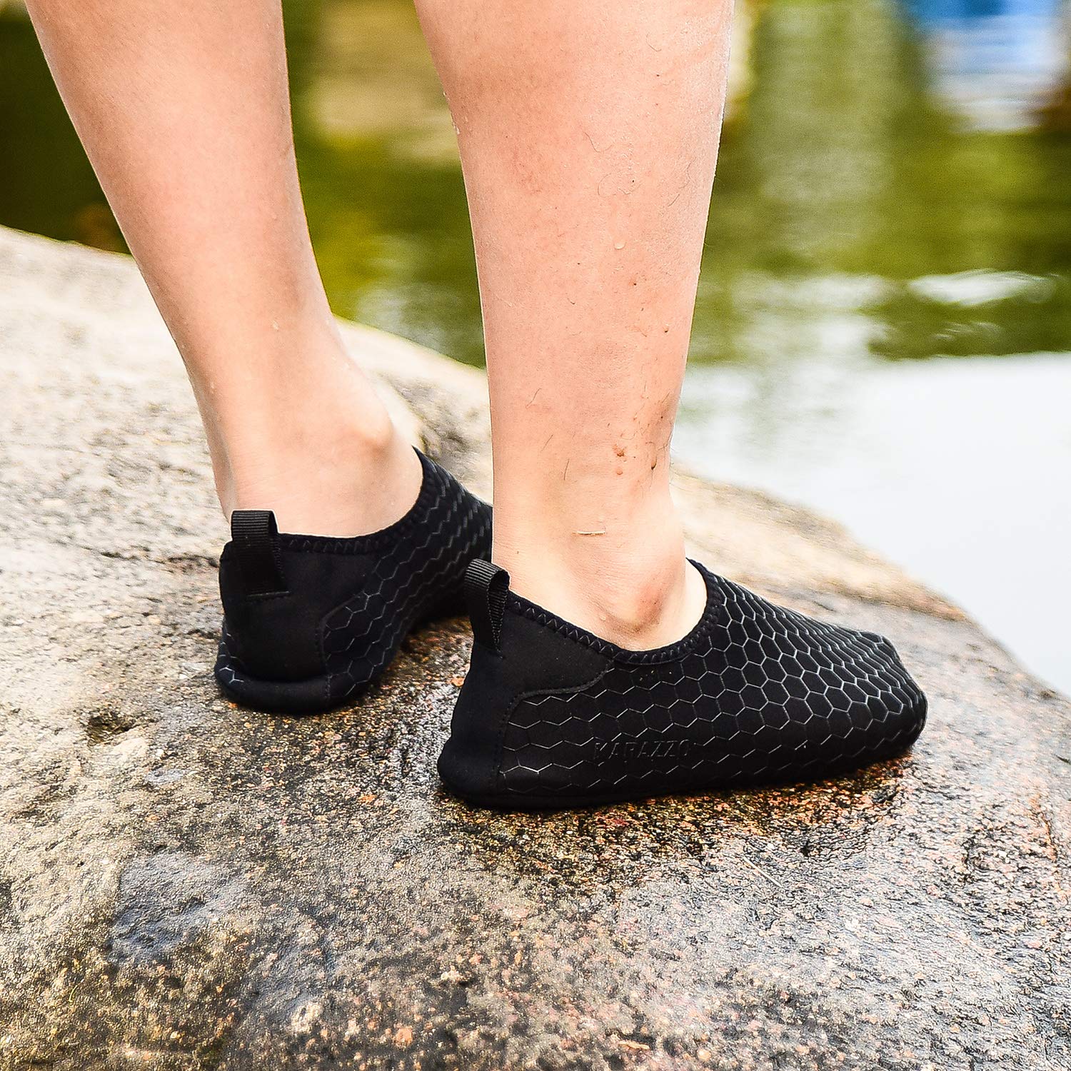 KARAZZO Mens Womens Water Shoes Aqua Shoes Socks Quick-Dry Lightweight Barefoot Shoes,Black-FC,Women 6-6.5/Men 5-5.5 M US