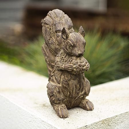 Garden Mile Rustikale Holz Optik Eichhornchen Gartenornamente Im Freien Terrasse Und Blumenbeet Dekorative Statuen Waldkreatur Teichdekorationen Treibholz Skulpturen Amazon De Garten