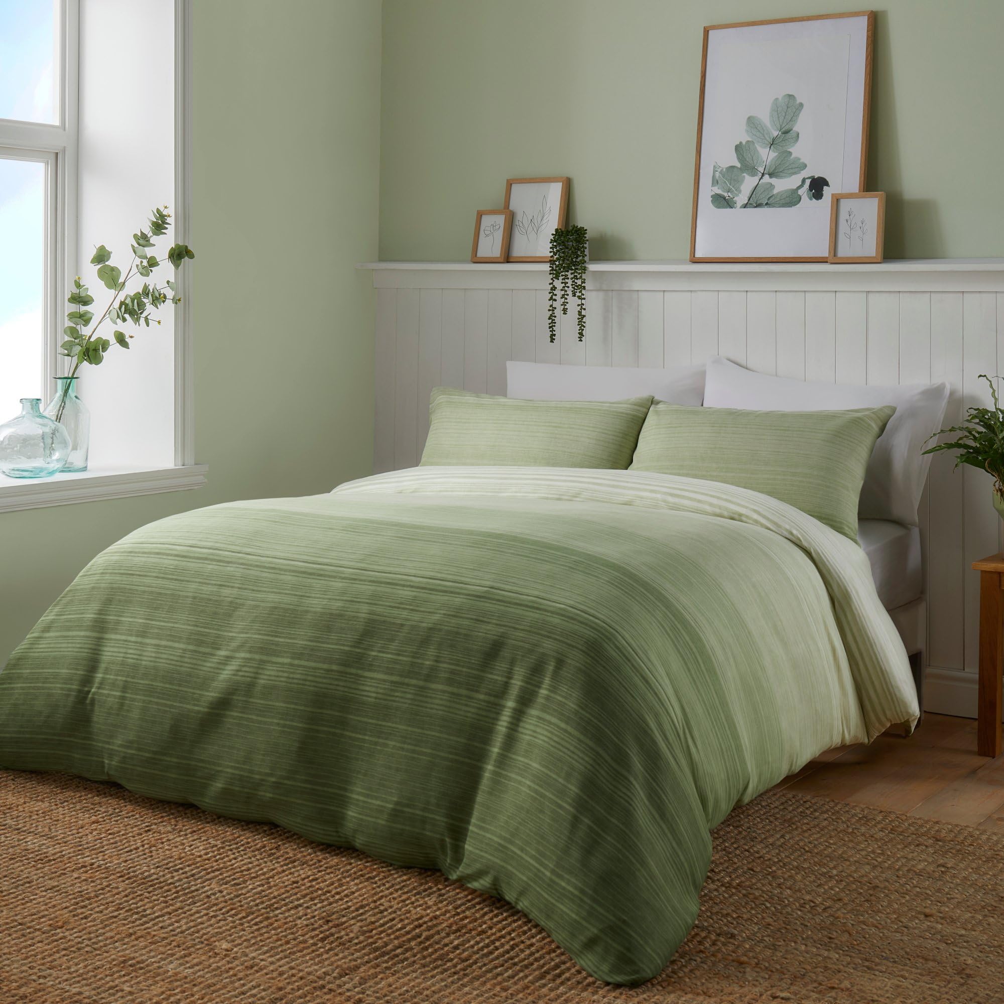 Fusion Contemporary Double Duvet - Reversible Ombre - Light Stripe, Green