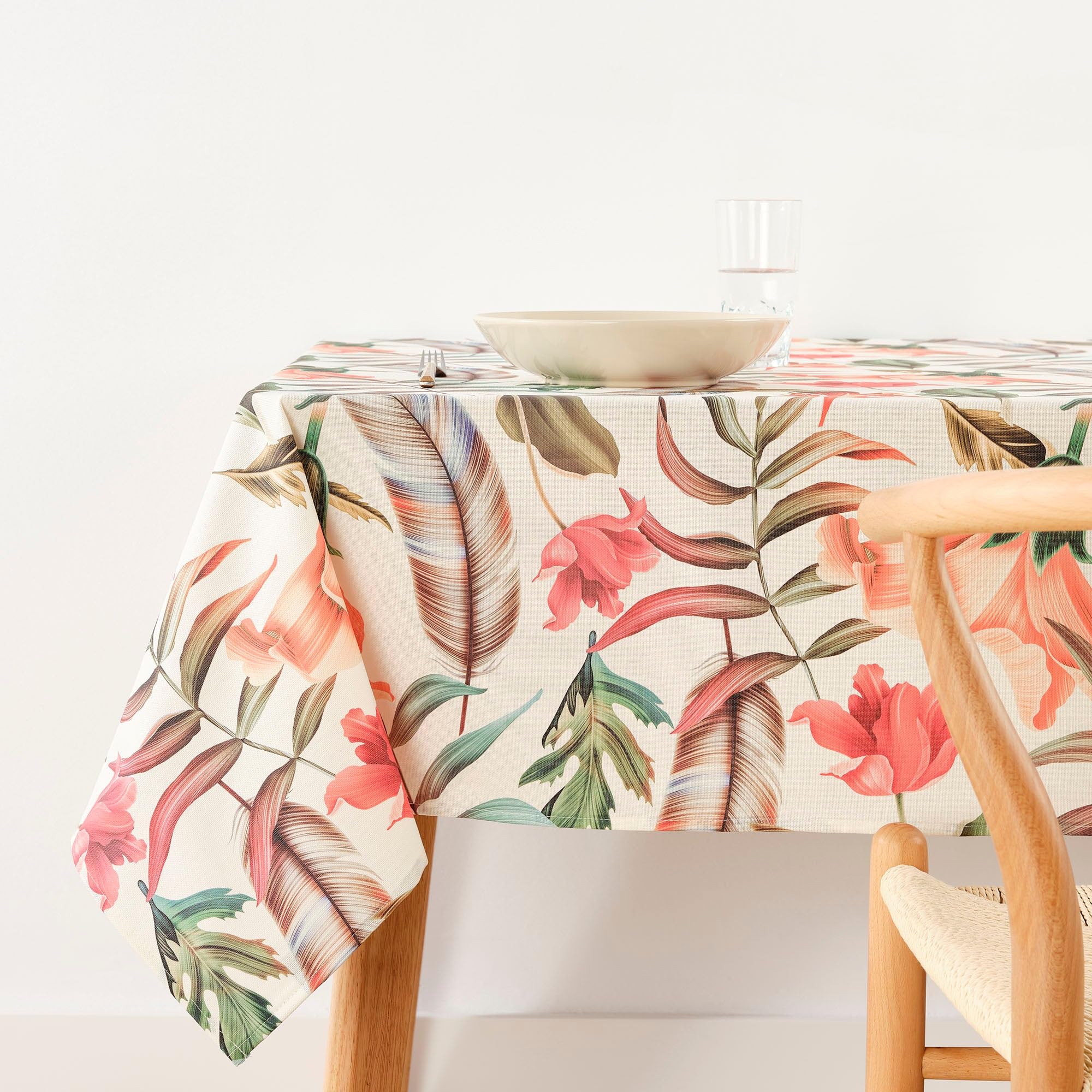 BELUM | Stain Resistant Tablecloth Size 155 x 155 cm - Extra Soft Touch Tablecloth Colour Multicolor - Tablecloth 100% Made in Spain Fabric 100% Organic Cotton - Tablecloth Model 0120-386