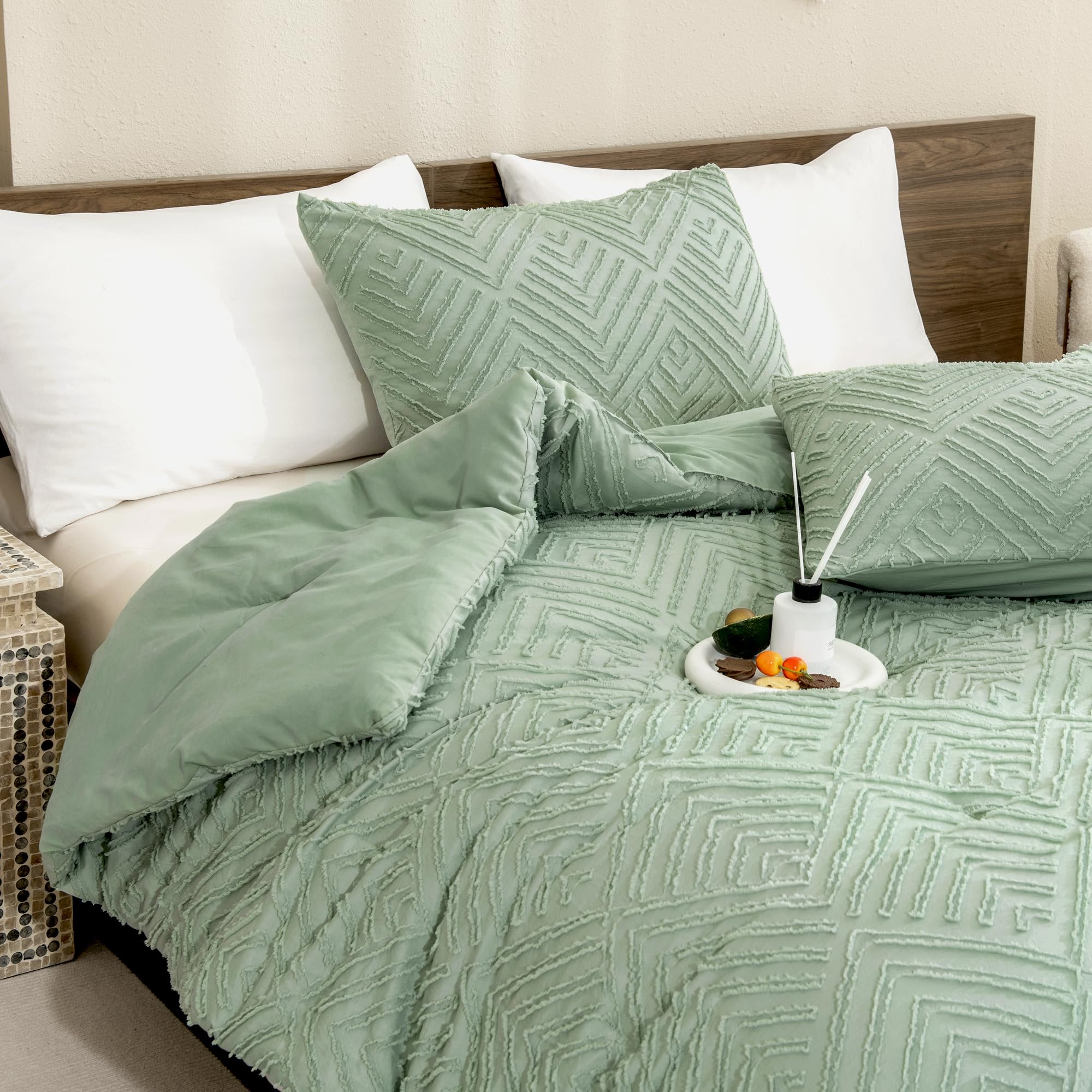 Andency King Comforter Set, Sage Green Boho Lightweight And Fluffy