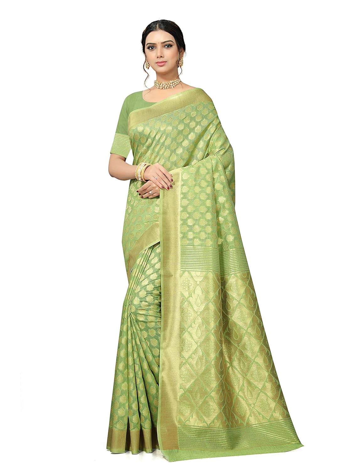 Traditional wear saree Clearance
