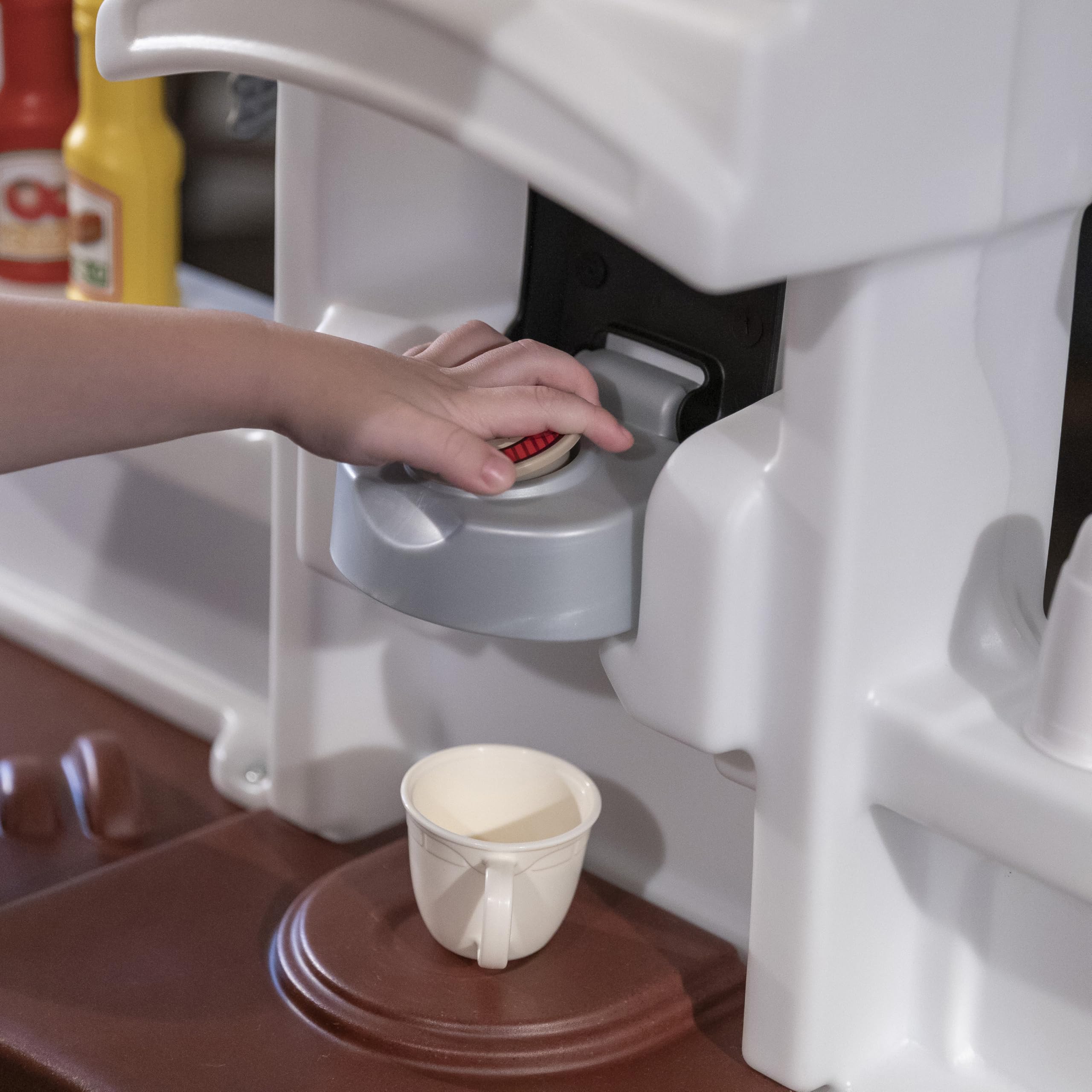 Step2 Fun with Friends Kids Kitchen Playset, Indoor/Outdoor Kitchenette, Interactive Play with Lights and Sounds, Durable Plastic, Includes 25 Piece Toy Accessories, Toddlers 2+ Years Old, Tan