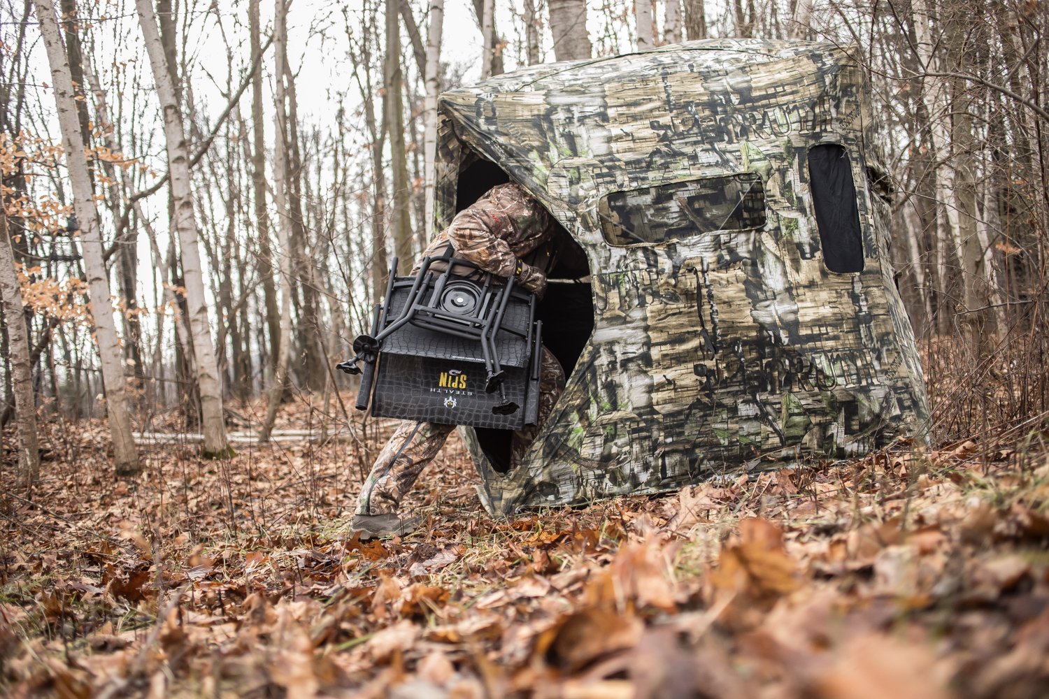 Spin Chair Hawk Stealth Spin Blind Chair Bone Collector, Black