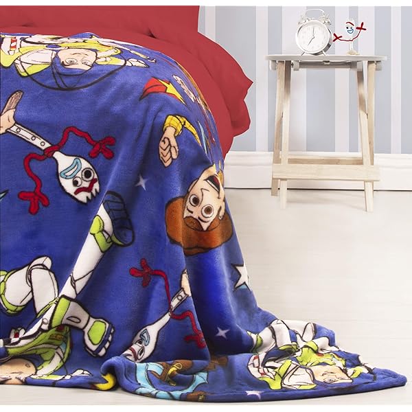 Toy Story Official 4 Fleece Throw Blue Forky Woody Buzz
