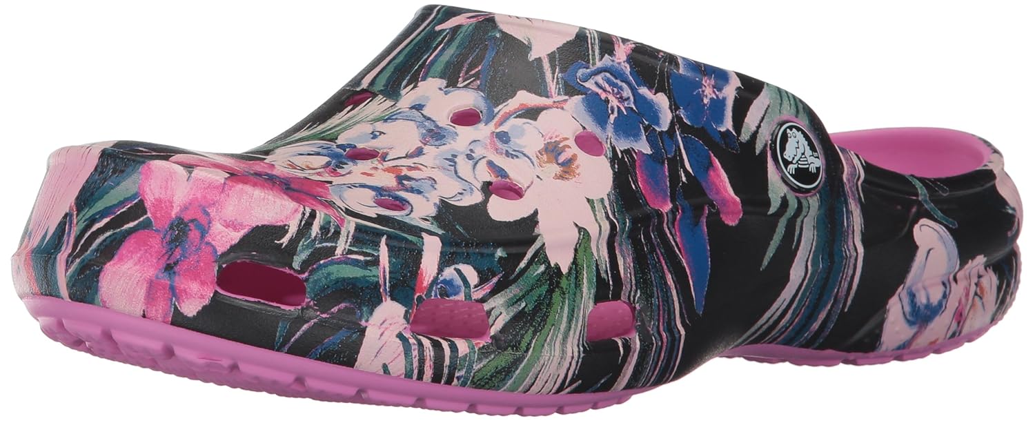 crocs freesail graphic women clog in pink