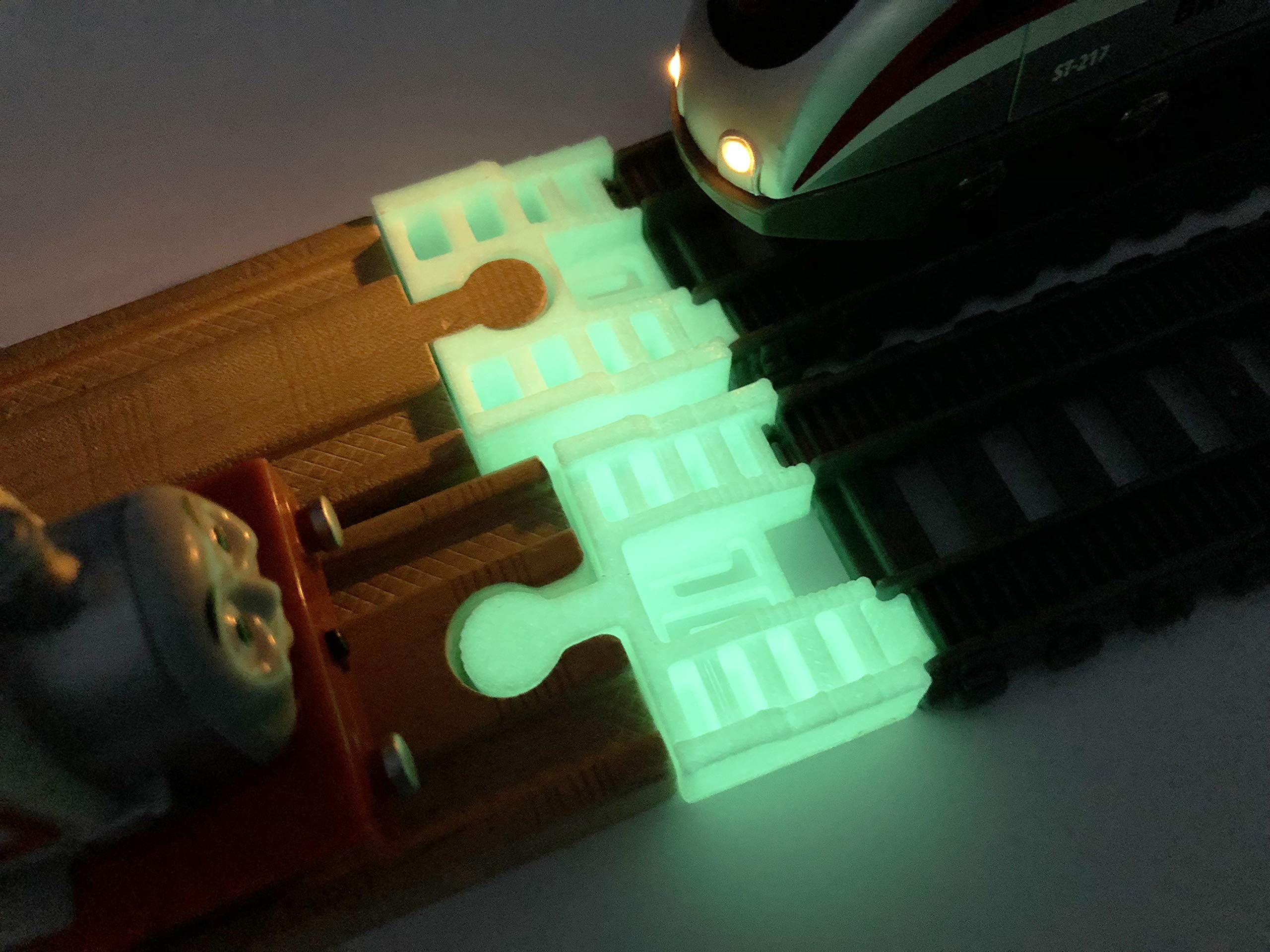 TrainLab Track Adapters Compatible with Trackmaster (2014+) to Wooden Railway Train Tracks (2pc) (NiteBrite)