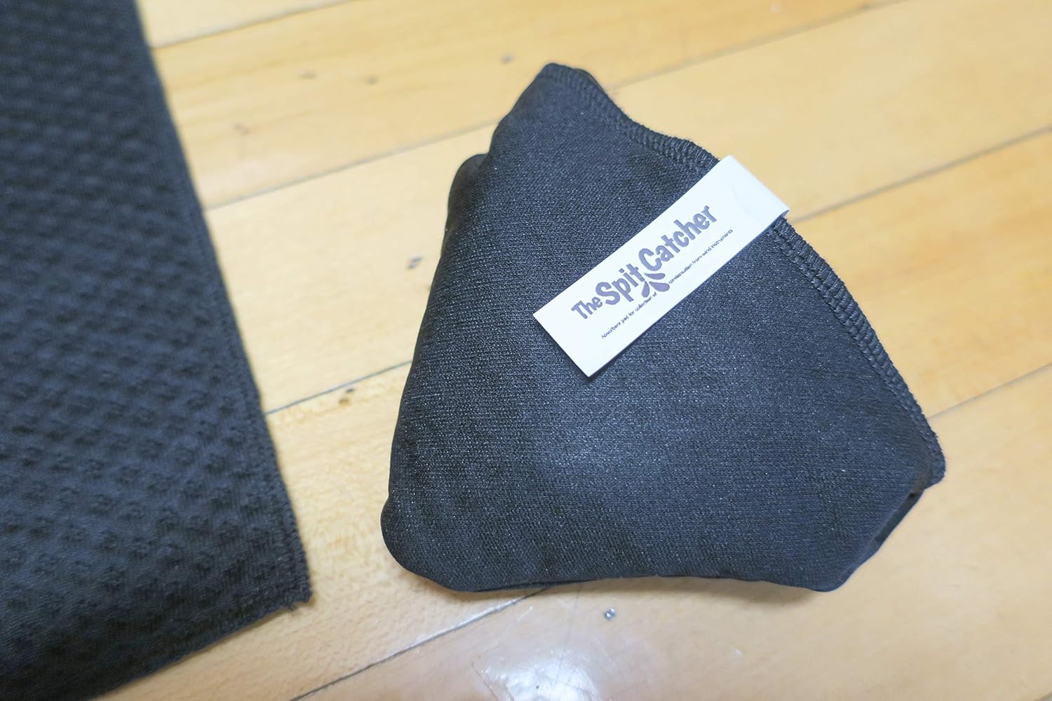 The Spit Catcher - For Brass/Wind Instruments, Ultra-Absorbent and Leakproof, Multi-layered Cloth/Pad to Empty Your Spit, Self-Packing… (Single): Musical Instruments