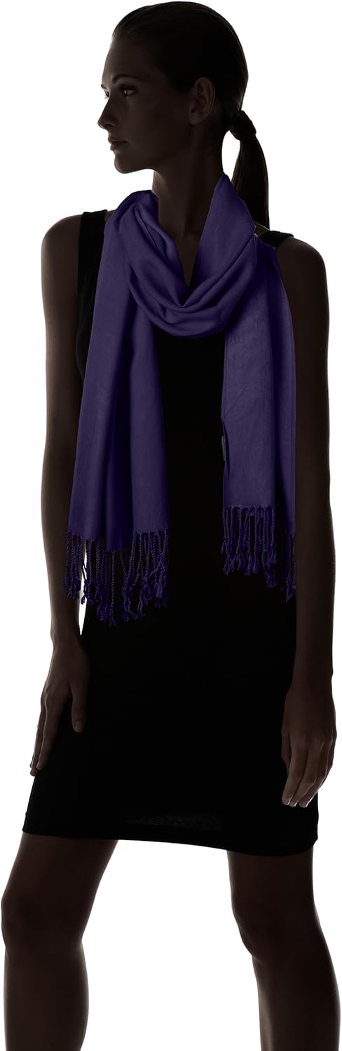 Tahari by Elie Tahari Solid Pashmina Scarf 100% Viscose Green at  Women’s Clothing store