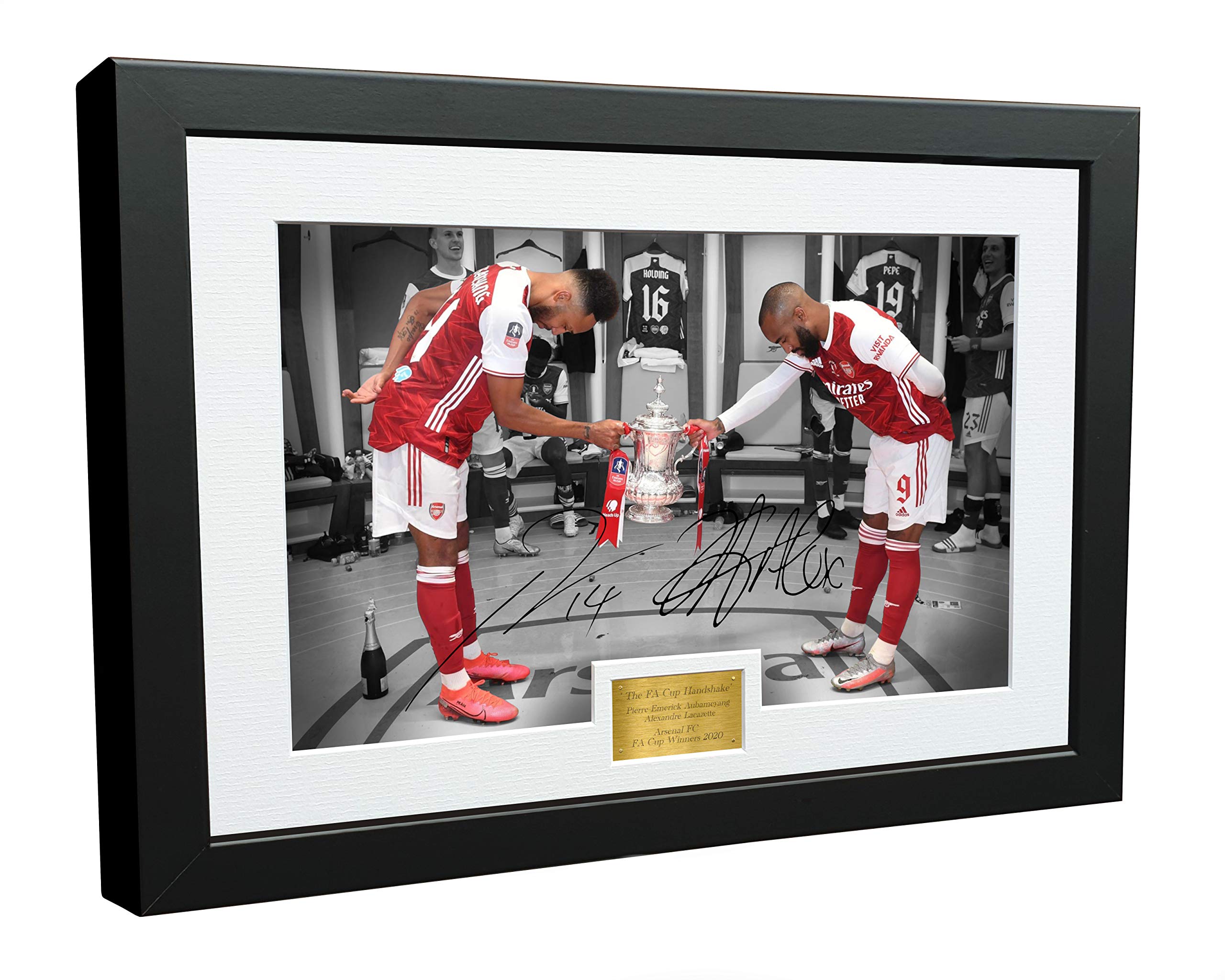 Kitbags & Lockers 12x8 A4 Signed 2020 FA CUP HANDSHAKE Alexandre Lacazette Pierre-Emerick Aubameyang Arsenal FC Autographed Photo Photograph Picture Frame Football Soccer Poster Gift