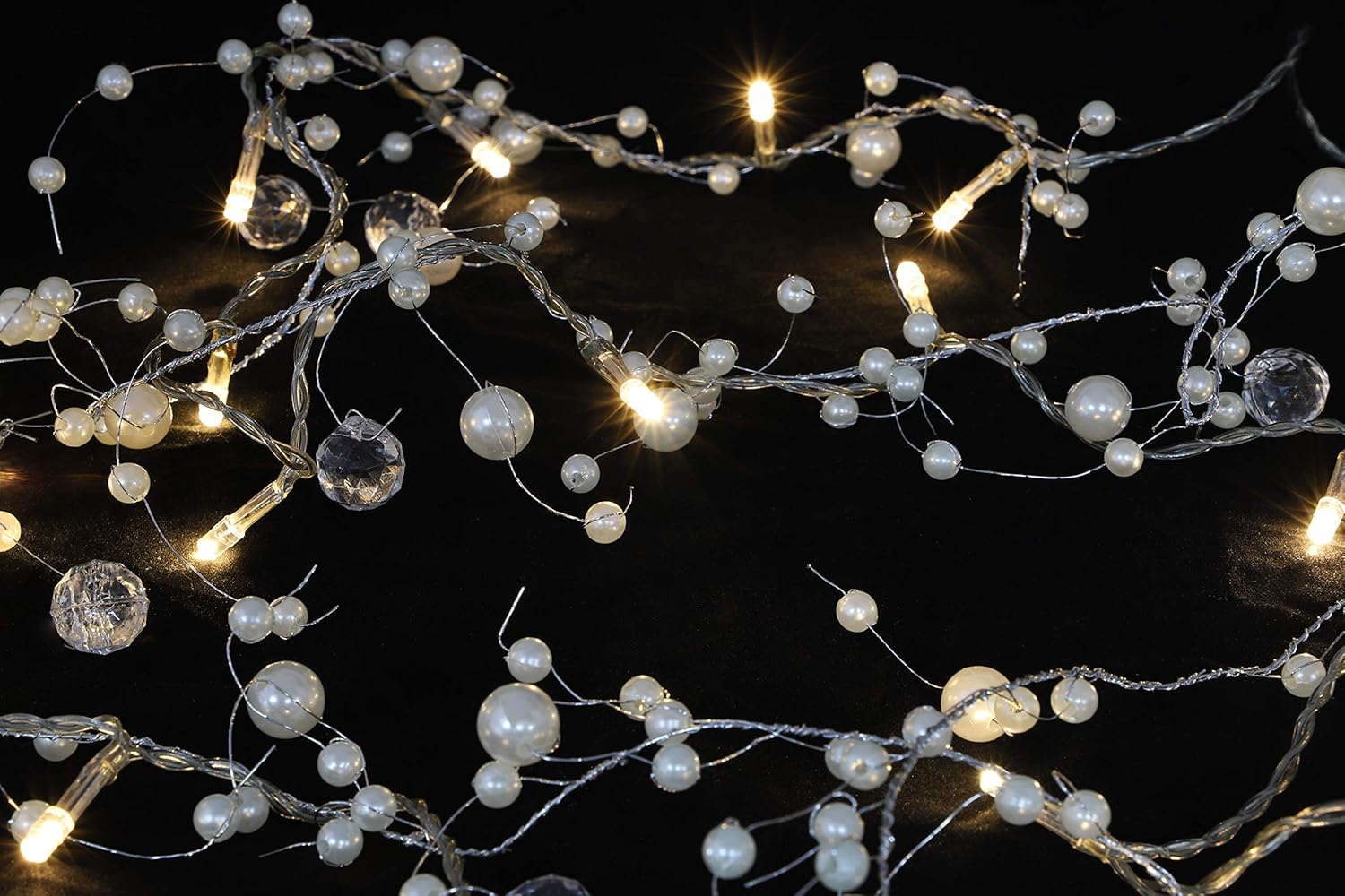 Christmas Concepts® 2m (6.6ft) Beaded Garland 20 Warm White LED Lights (Pearl) - Image 4