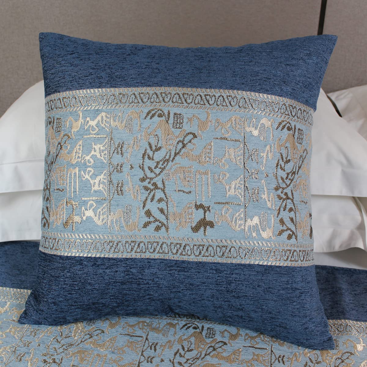 AMBERIS 2 Pillowcases(50×50cm)(without Insert), Durable Decorative 2 Pillowcases(without Insert) for Home and Hotel