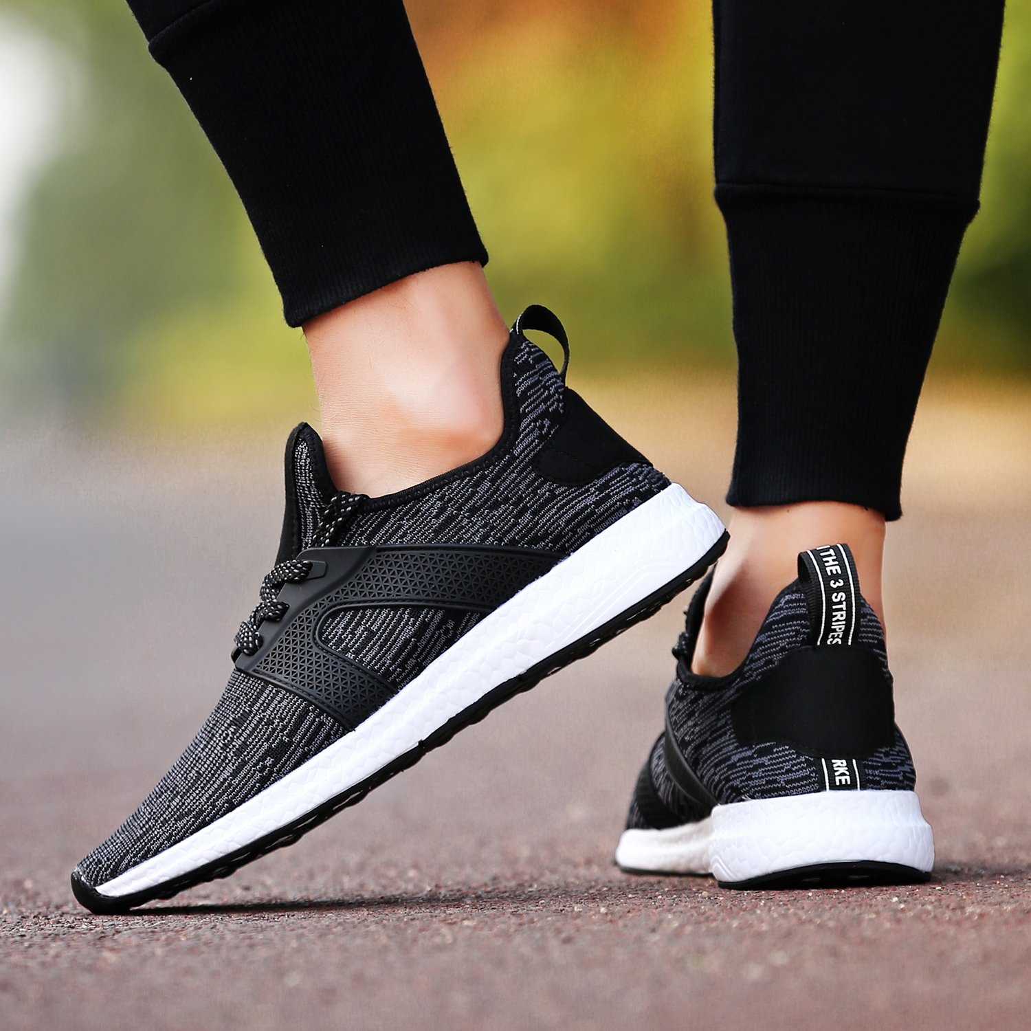 UNMK FUN Men\'s Fashion Sneakers Casual Athletic Ultra Lightweight Soft Sole Running Walking Shoes (8, Black)