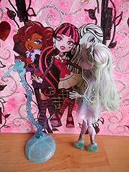 Mattel Monster High Haunted Getting Ghostly Twyla