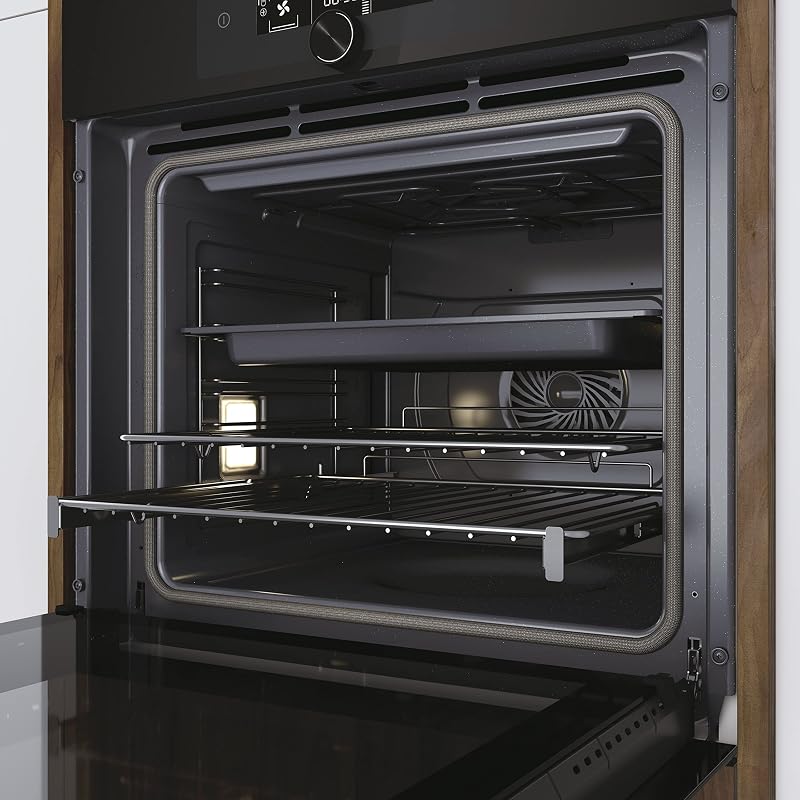 I-Turn Série 4 HWO60SM5F8BH - Forno multifunções, conectividade pirolítica, WIFI e Bluetooth, capacidade de 70L, 13 funções, controlo rotativo e ecrã digital, iluminação lateral, preto