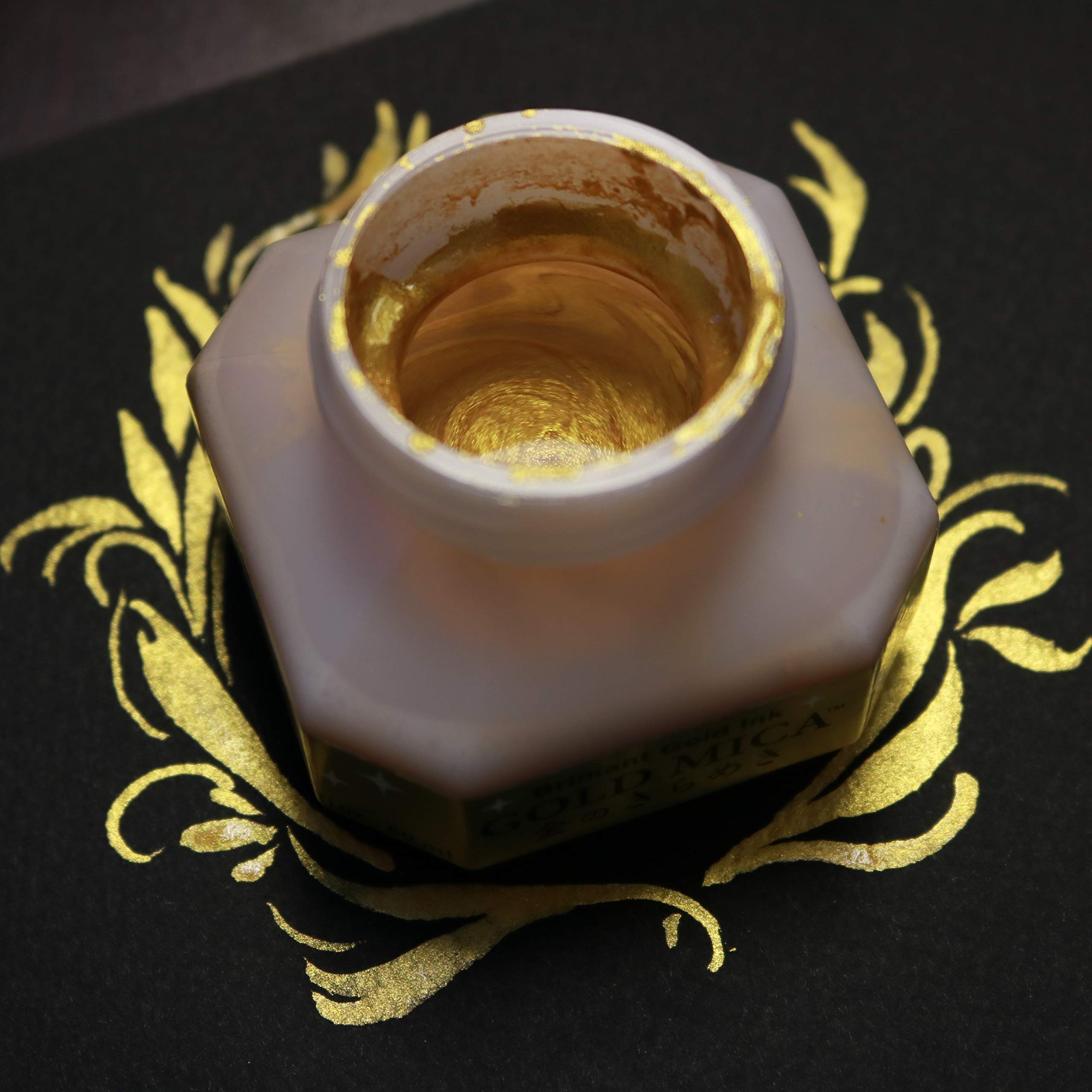 Kuretake Gold MICA Ink, for dip Pen, Brush, Artist, Non Toxic Paints, Metallic, 60ml, Ideal for Illustration, Lettering, Drawing, Writing, outlining on Bright and Dark Colored Papers
