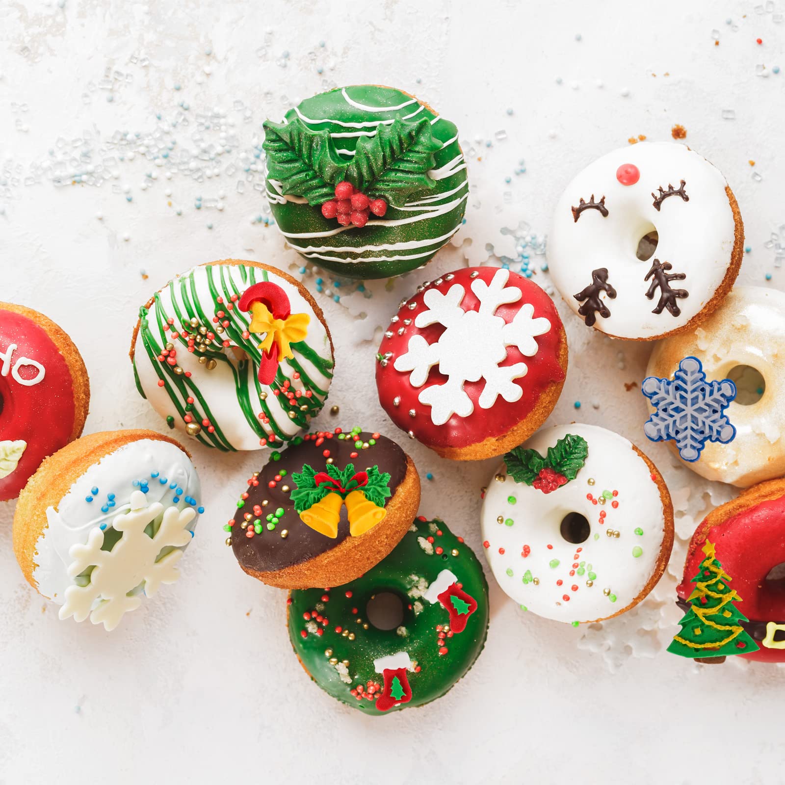 Christmas Silicone Fondant Candy Soap Cake Molds - Snowflake, Tree, Reindeer, Holly Leaves - Baking Molds for Christmas and New Year Party Cupcake Decor, 8 Pieces