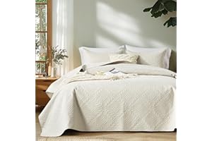 FLYMME King Size Quilt Bedding Set,Lightweight Beige White Bedspreads,Vintage Olive Leaf Design,Ultra Soft Microfiber Bed Coverlet 3 Pieces for All-Season (1 Quilt,2 Shams)
