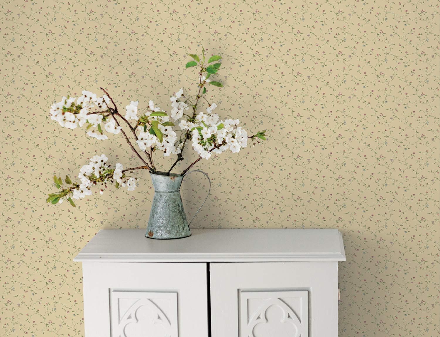 Galerie G67921 Miniatures 2 Small Flower Vines Design Wallpaper, Pink/Beige, 10m x 53cm - Image 3