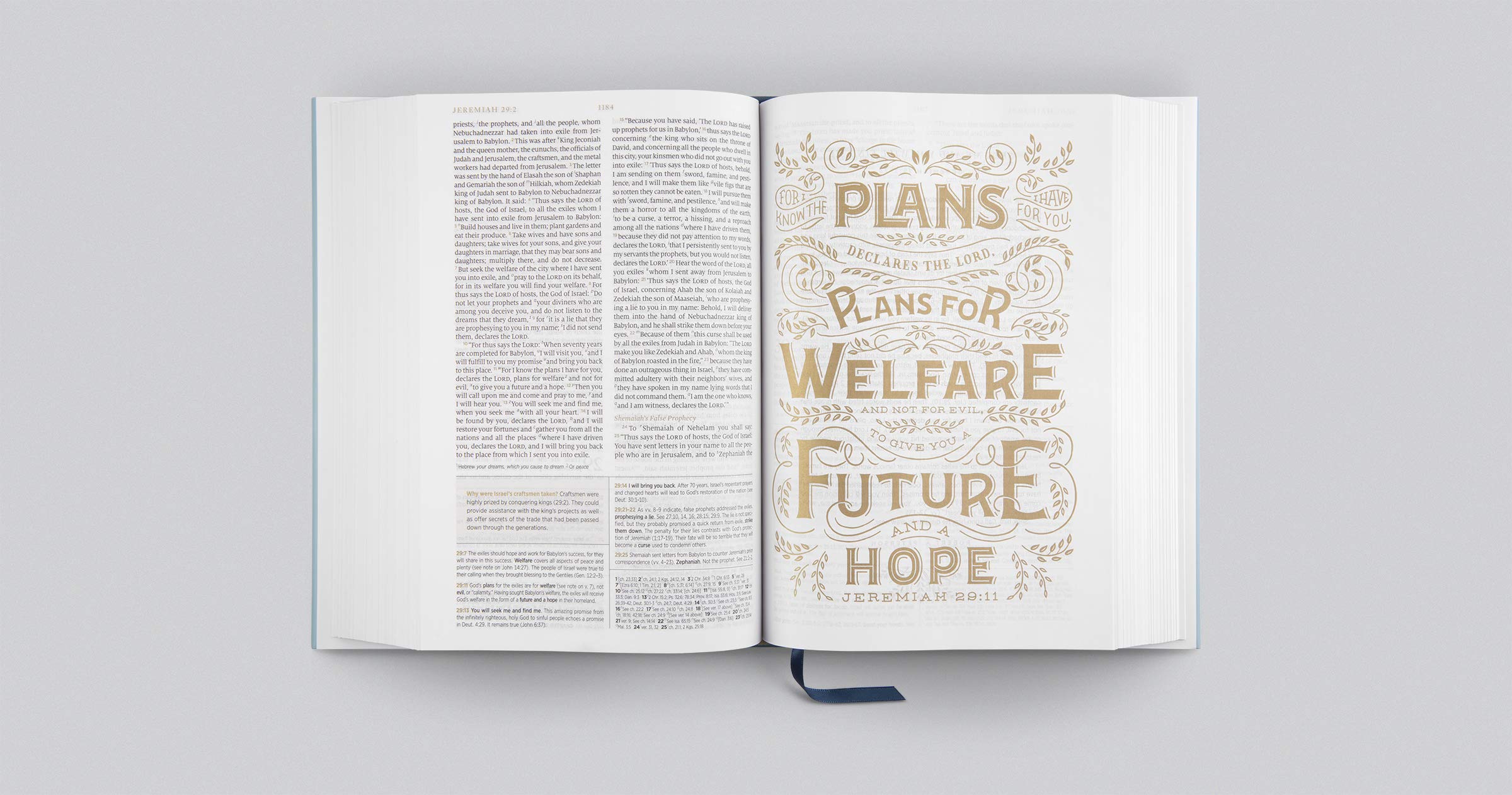 ESV Women's Study Bible (Hardcover): Holy Bible, English Standard Version ESV Women's Study Bible (Hardcover): Holy Bible, English Standard Version Hardcover