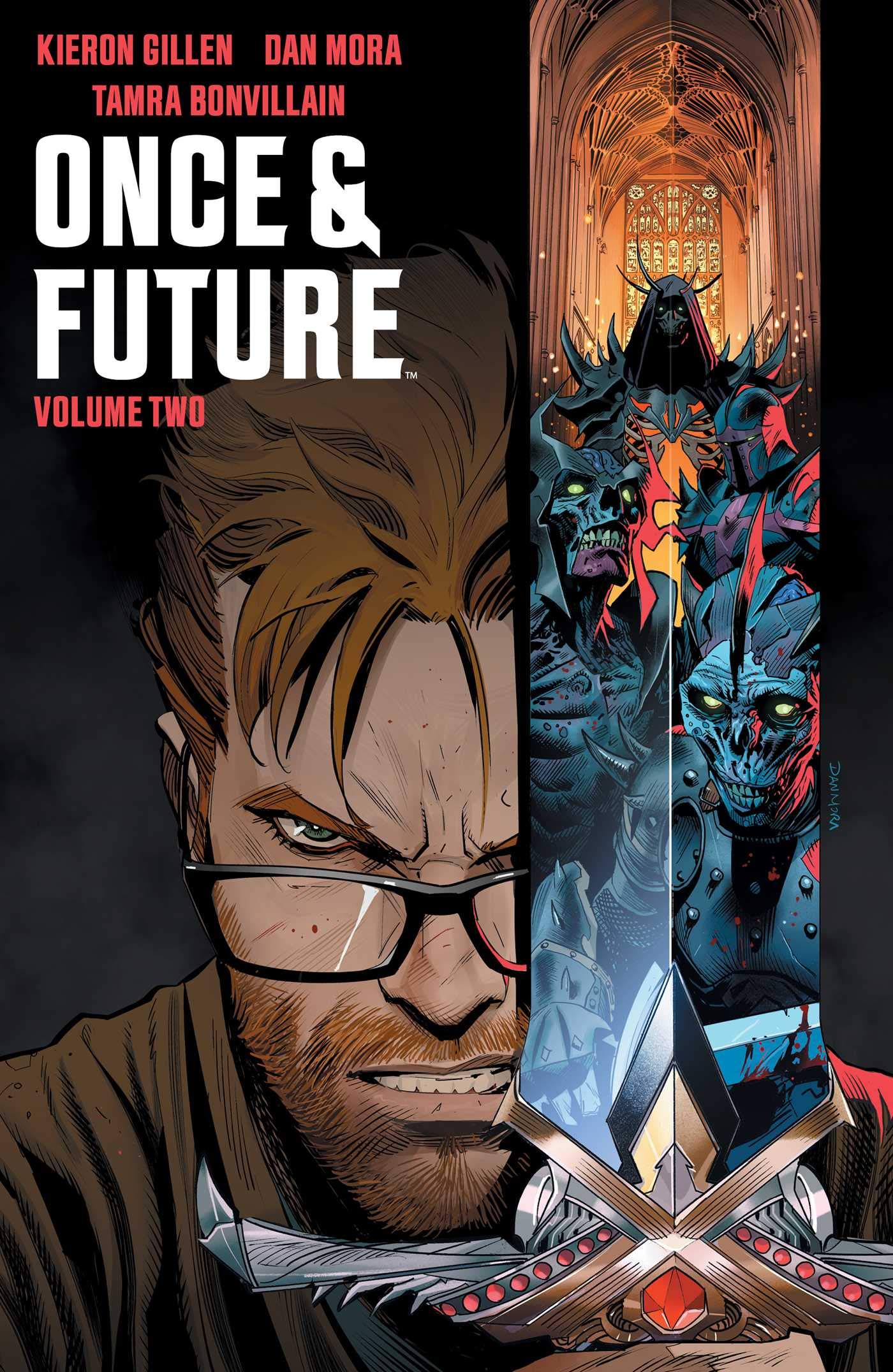 Amazon.fr - Once & Future Vol. 2 SC - Gillen, Kieron, Mora, Dan - Livres