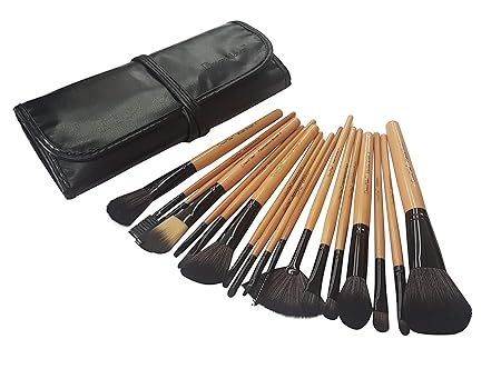 Dream Maker 18 Piece Makeup Brush Set (Bamboo)