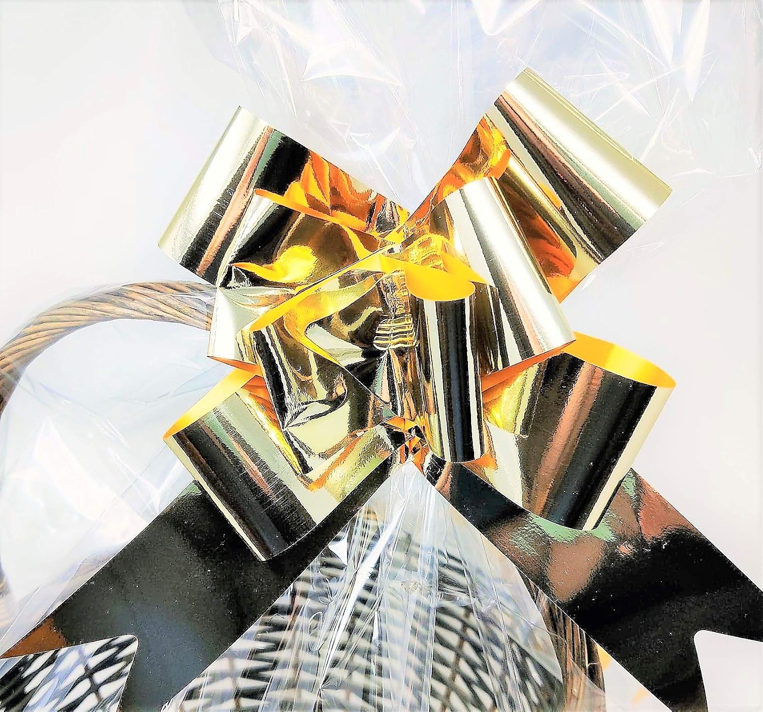 5 Extra Large Cellophane Hamper Bags with 5 Pull Bows, Gift Wrapping Set for Easter Christmas - Image 3