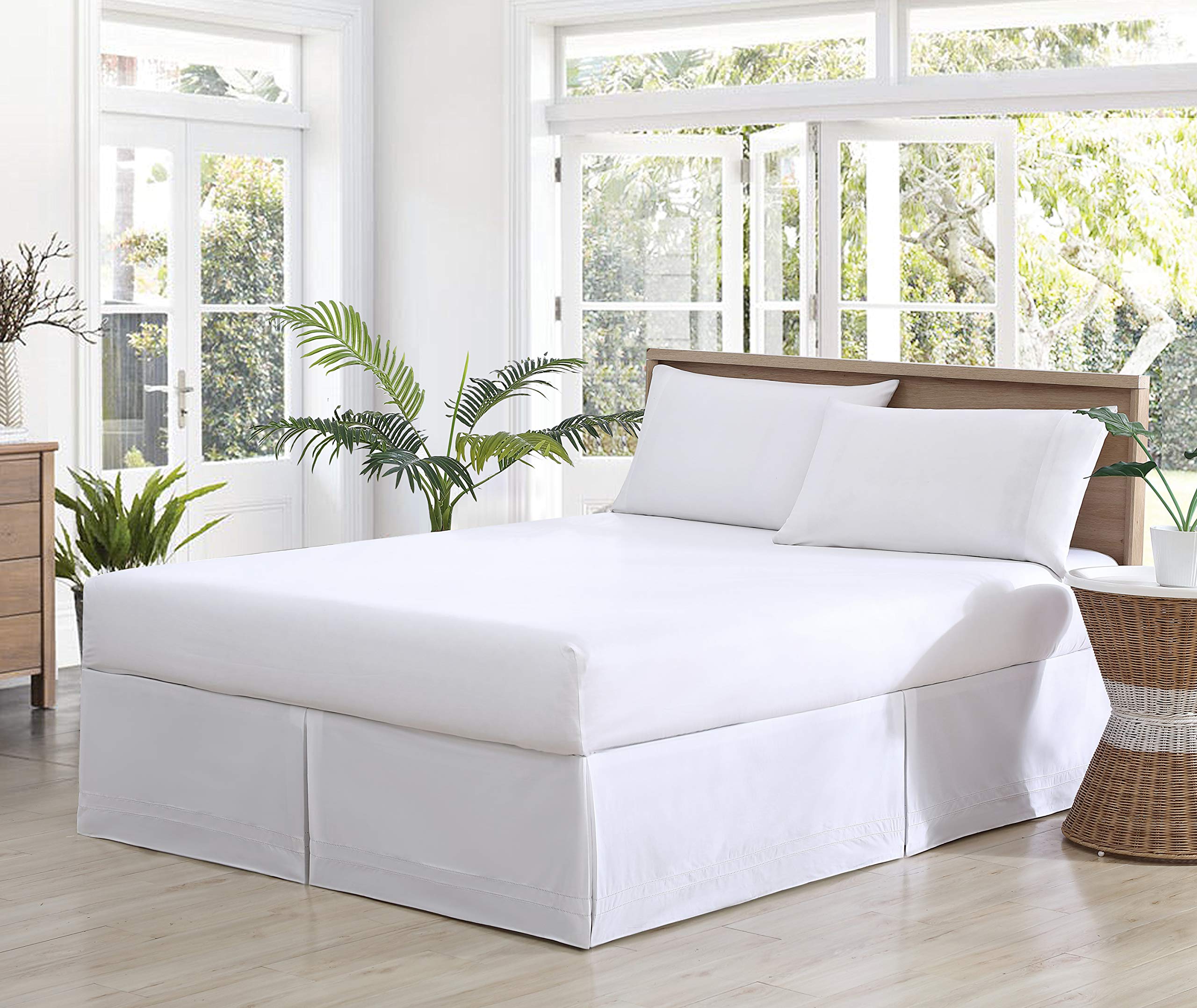 Tommy Bahama | Bedskirt-100, Stylish Pleated Design, Cotton, White, Queen