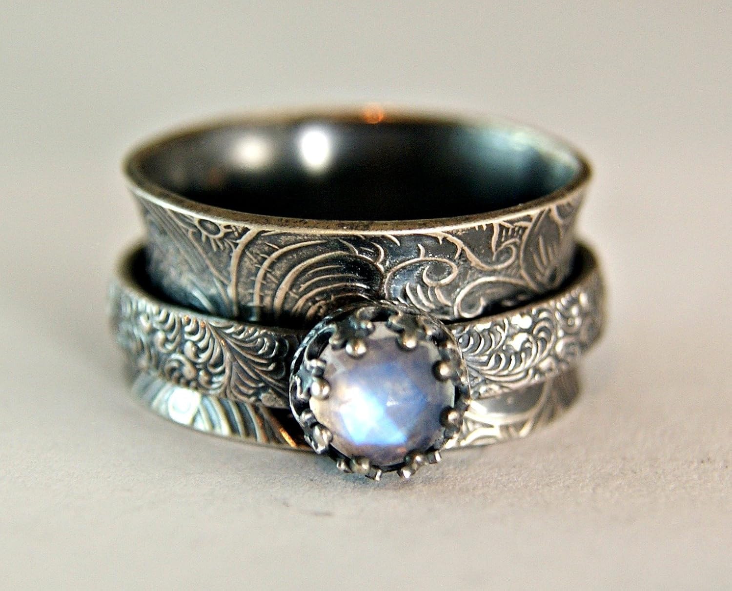 Faceted Rainbow Moonstone Oxidized Sterling Silver Spinner Ring Vintage Style Jewelry