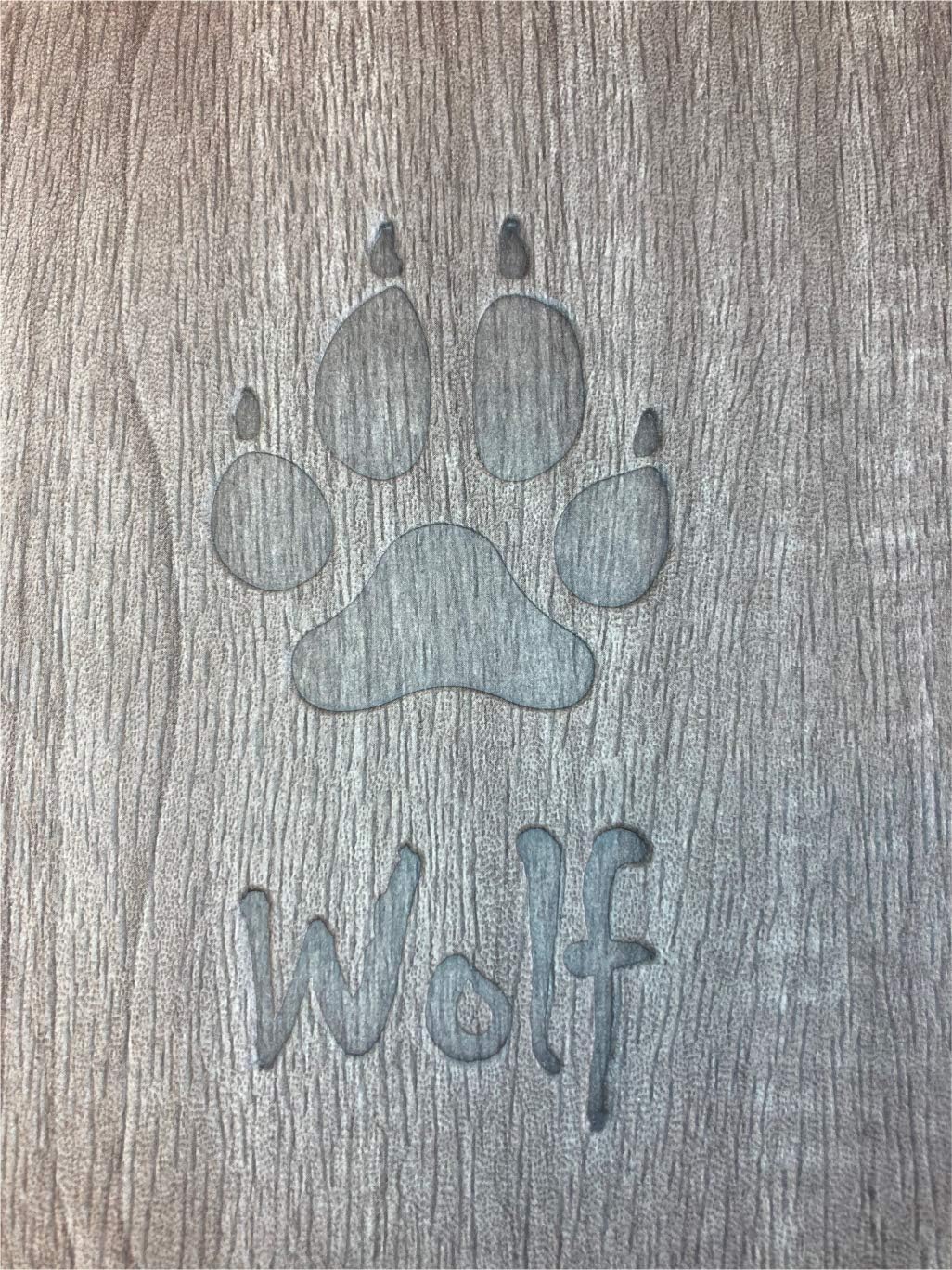 Wolf Notebook A5 with Wolf Footprint and Bamboo ballpen. 80gsm Cream Lined Paper, Elastic Enclosure and Ribbon Marker - Image 4