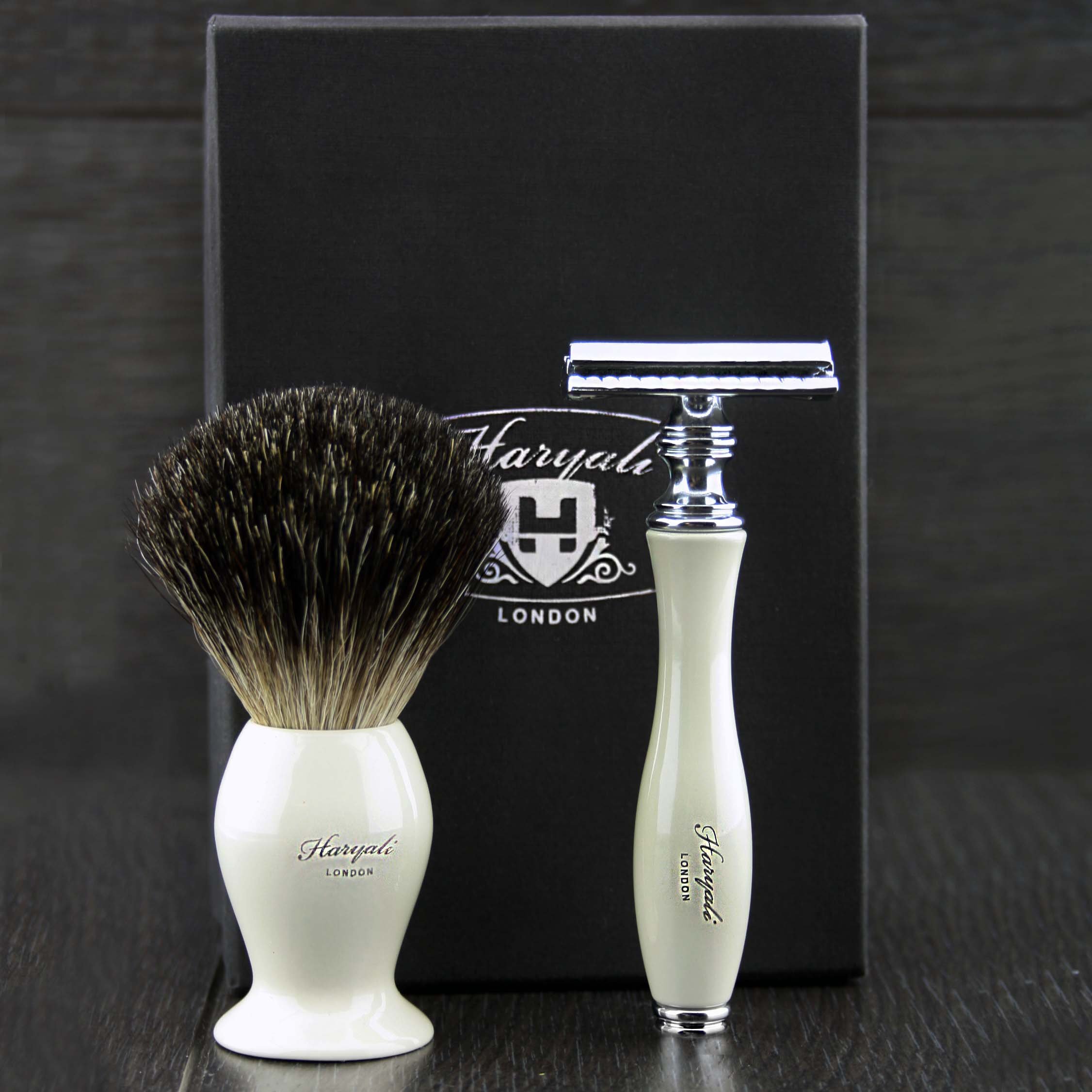 Haryali London Luxury Ivory Mens Shaving Set With Double Edge Safety Razor & Pure Black Badger Hair Brush Perfect Set For Men