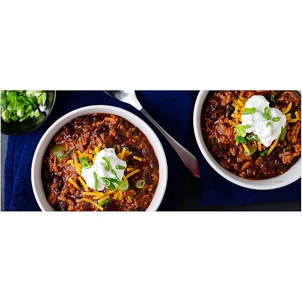 BUSH’S CANNED MILD RED CHILI BEANS (PACK OF 1), PLANT-BASED PROTEIN, EXCELLENT SOURCE OF FIBER, LOW FAT, GLUTEN FREE, IN MILD CHILI SAUCE, 16 OZ