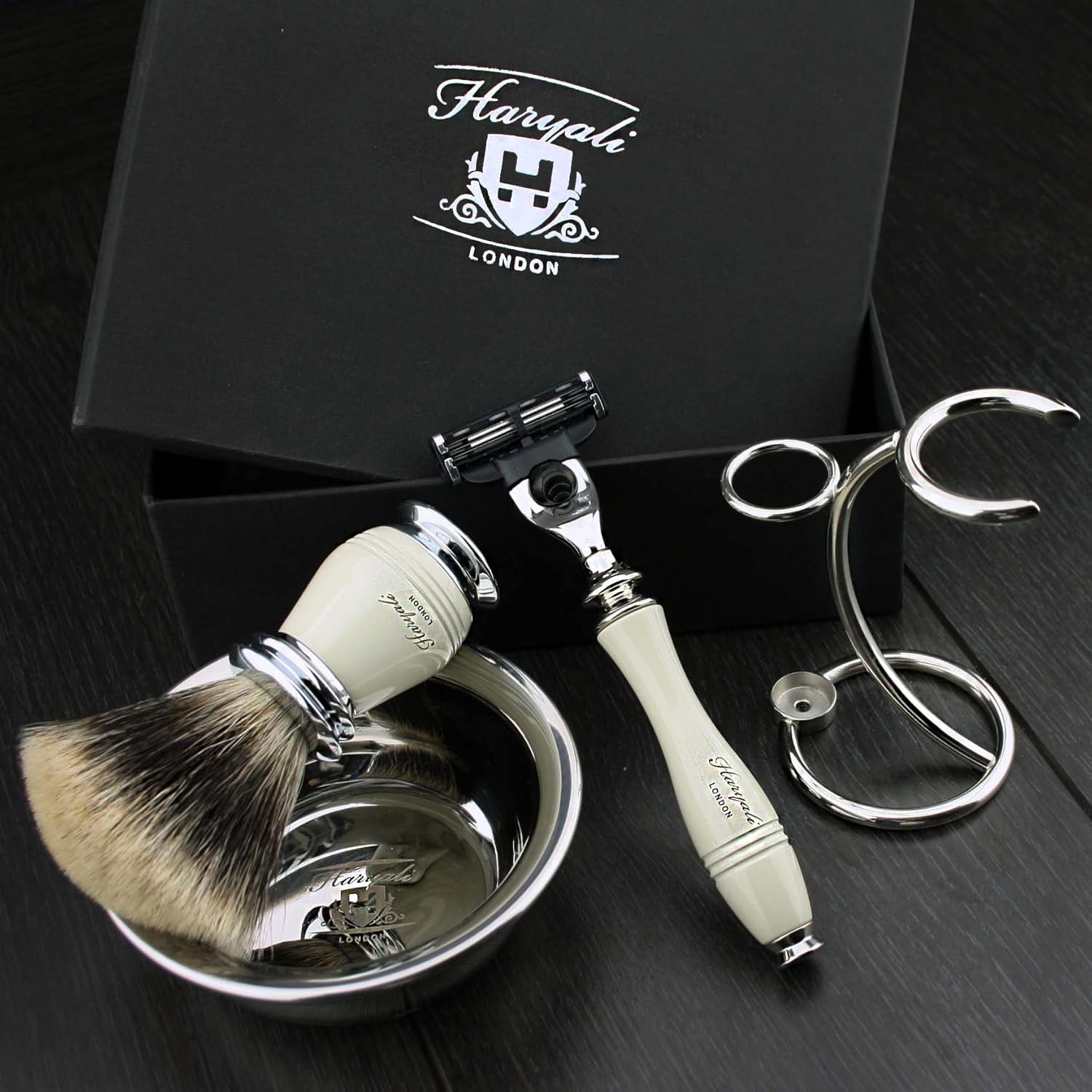 Shavig Set Men 4 Pieces, Badger Hair Silver Tip Brush, 3 Blade Cartridge Razor, Stainless Steel Stand & soap Bowl - Image 4
