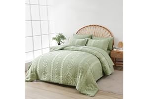 WURUIBO Tufted Green King Size Comforter Set,7 Piece Bed in a Bag Boho Shabby Chic Jacquard Comforter and Sheet Set,Green Farmhouse Bedding Set,Soft Microfiber Bedding Set for All Season(Green,King)