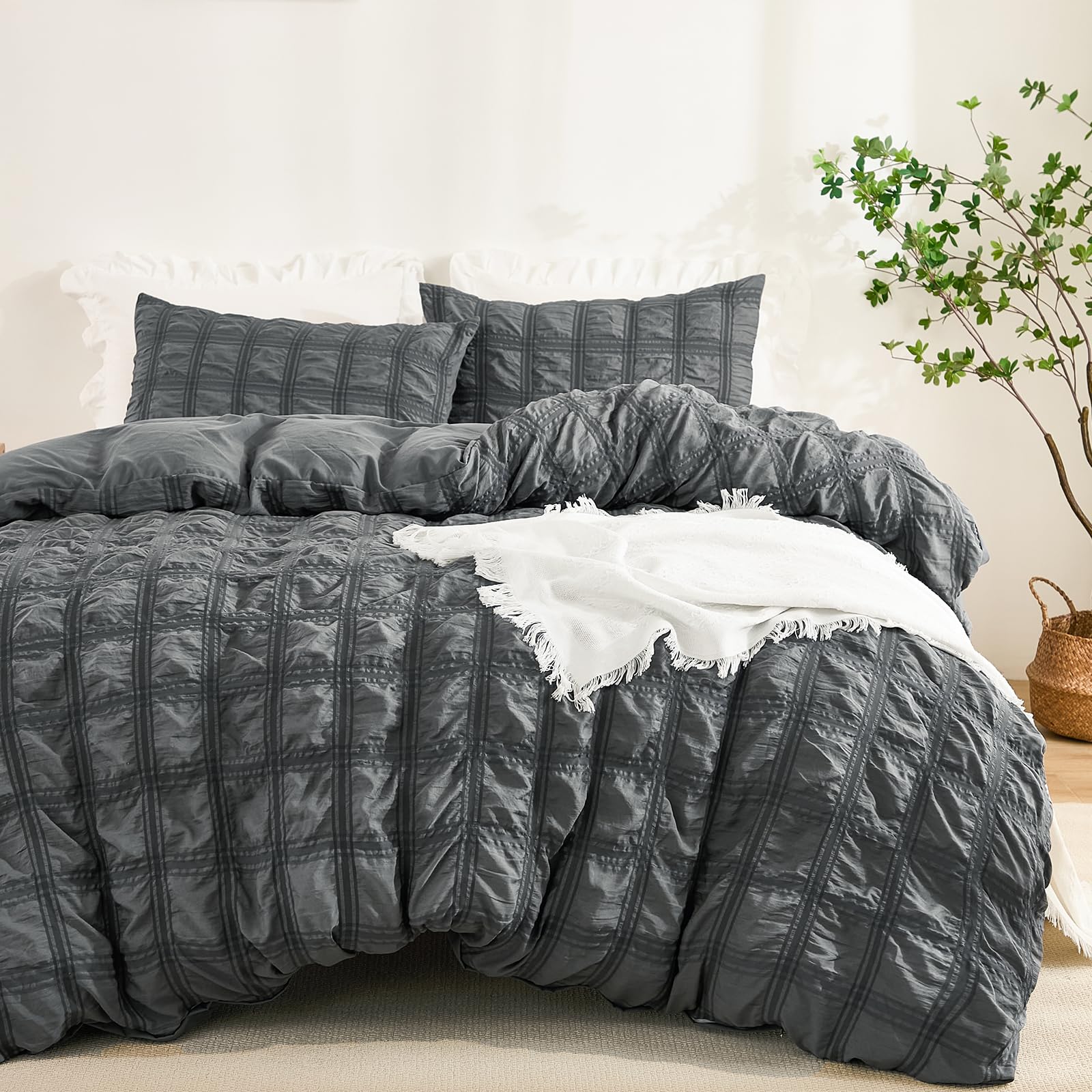 Fondream Grey Seersucker Duvet Cover Double Size Pompom Tassels Design Bedding Set Textured Bedding Set with Zipper Closure (Grey, Double) — image 1