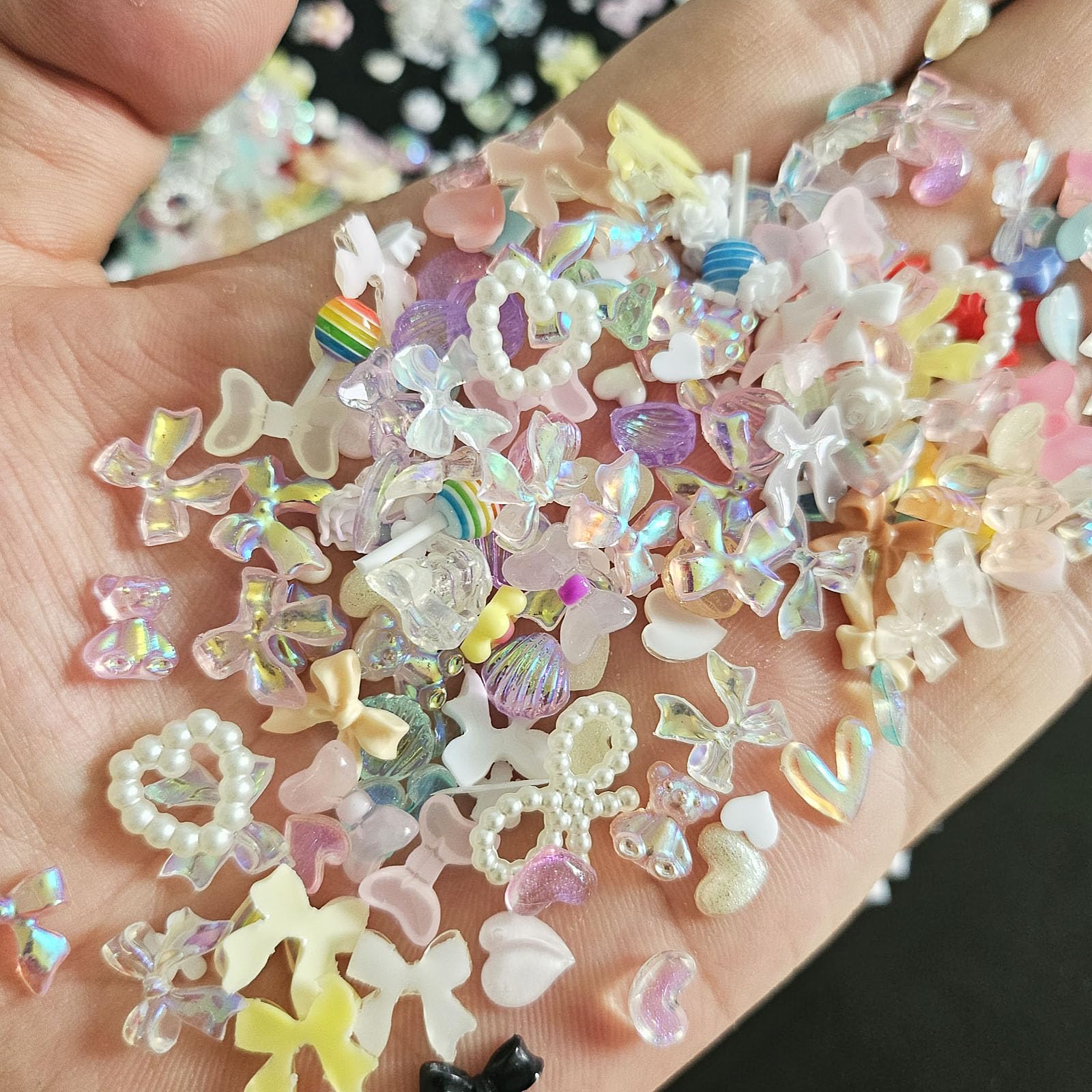 3D Nail Charms,500PCS Multi Styles Butterfly Bow Flower Heart Pearls Bear Nail Rhinestones Charms,Resin Nail Charms for Nail Art Design Decoration DIY Crafts Jewelry Accessories (D Mixed)