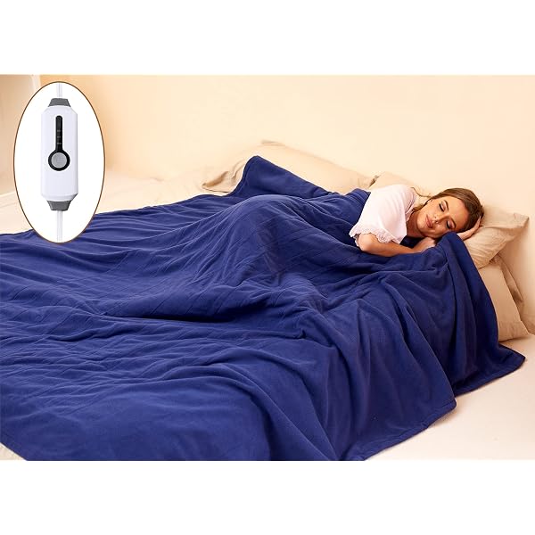 Amazon.com: Large Heated Blanket with Foot Pocket, Red, 60x70 Inch,  Washable Soft Plush Therapedic Electric Throw with Auto Shut-Off, 3 Heat  Settings, 6 Ft Power Cord : Home u0026 Kitchen