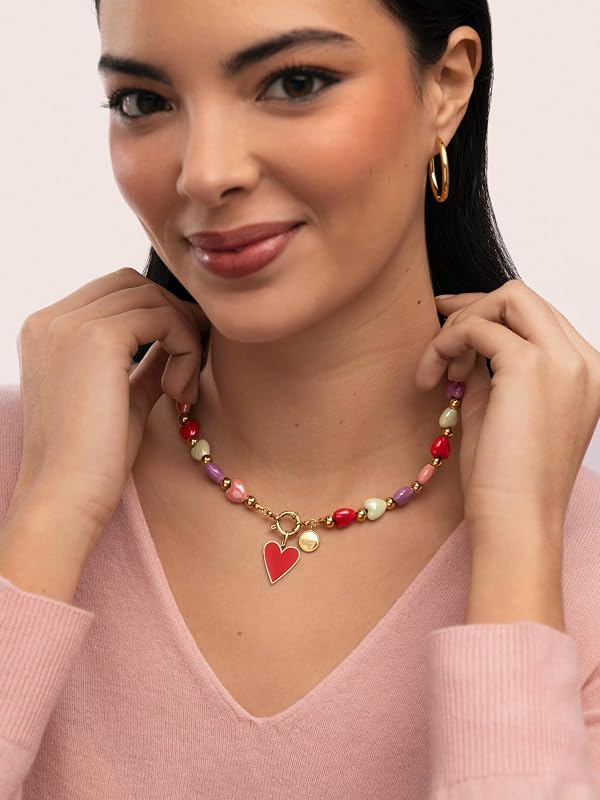 Colar feminino L'Amour à Paris em aço banhado a ouro