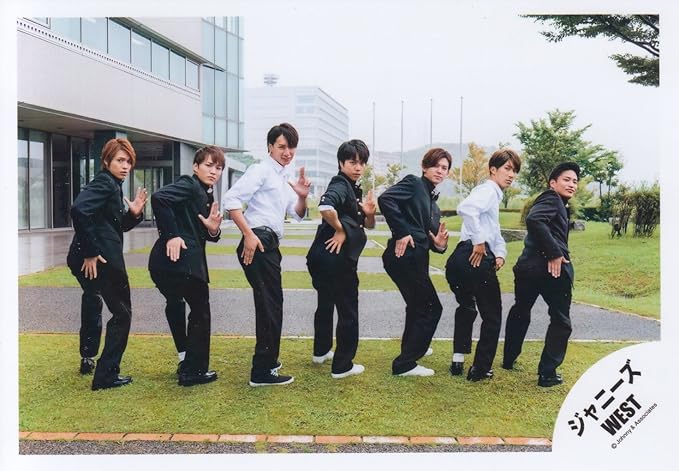 Amazon ジャニーズwest 公式生写真 集合写真 Wa005 アイドル 芸能人グッズ 通販