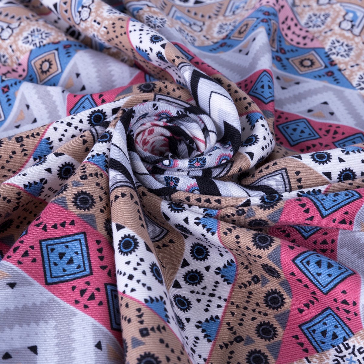 EVRFELAN Women Boho Scarf Tassel Shawl Tapestry Tablecloth Beach Towel Picnic Throw Wall Hanging Yoga Mat Ladies Cotton Scarves by Popular Handicrafts (Khaki)