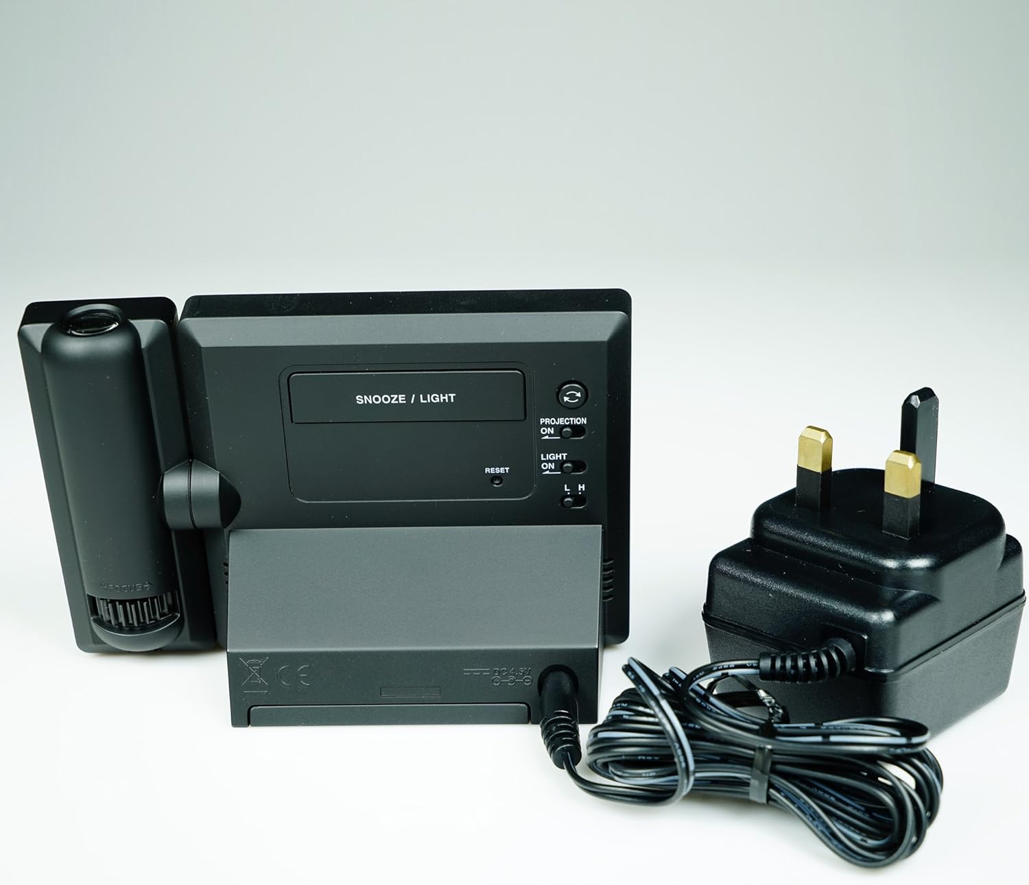 HITO Atomic Radio Controlled Projection Alarm Clock w/Date, Temperature, Week, Alarm Status