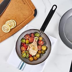 Restaurantware Met Lux 9 Inch Fry Pan, 1 No-Stick