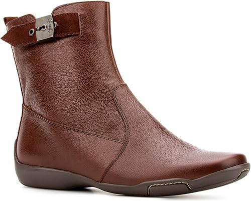 brown flat boots
