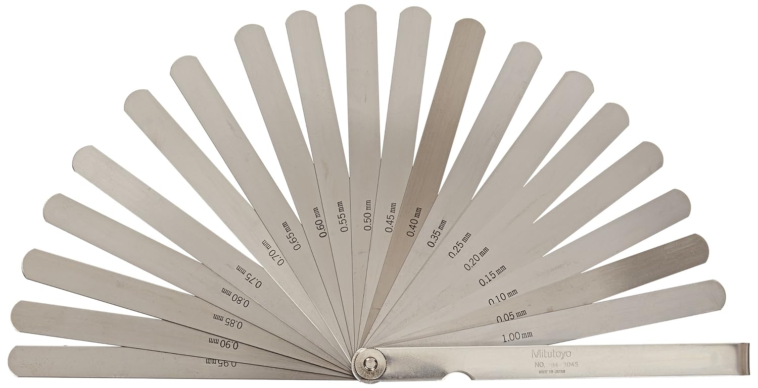 Mitutoyo 184304S, Thickness Gage/Feeler Gage, 0.05mm to 1mm, 20 Leaves