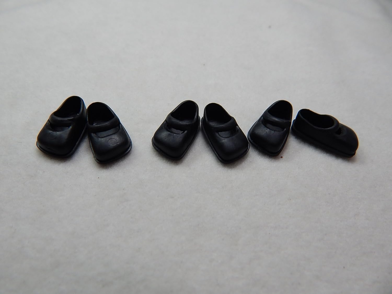 dollhouse shoes company