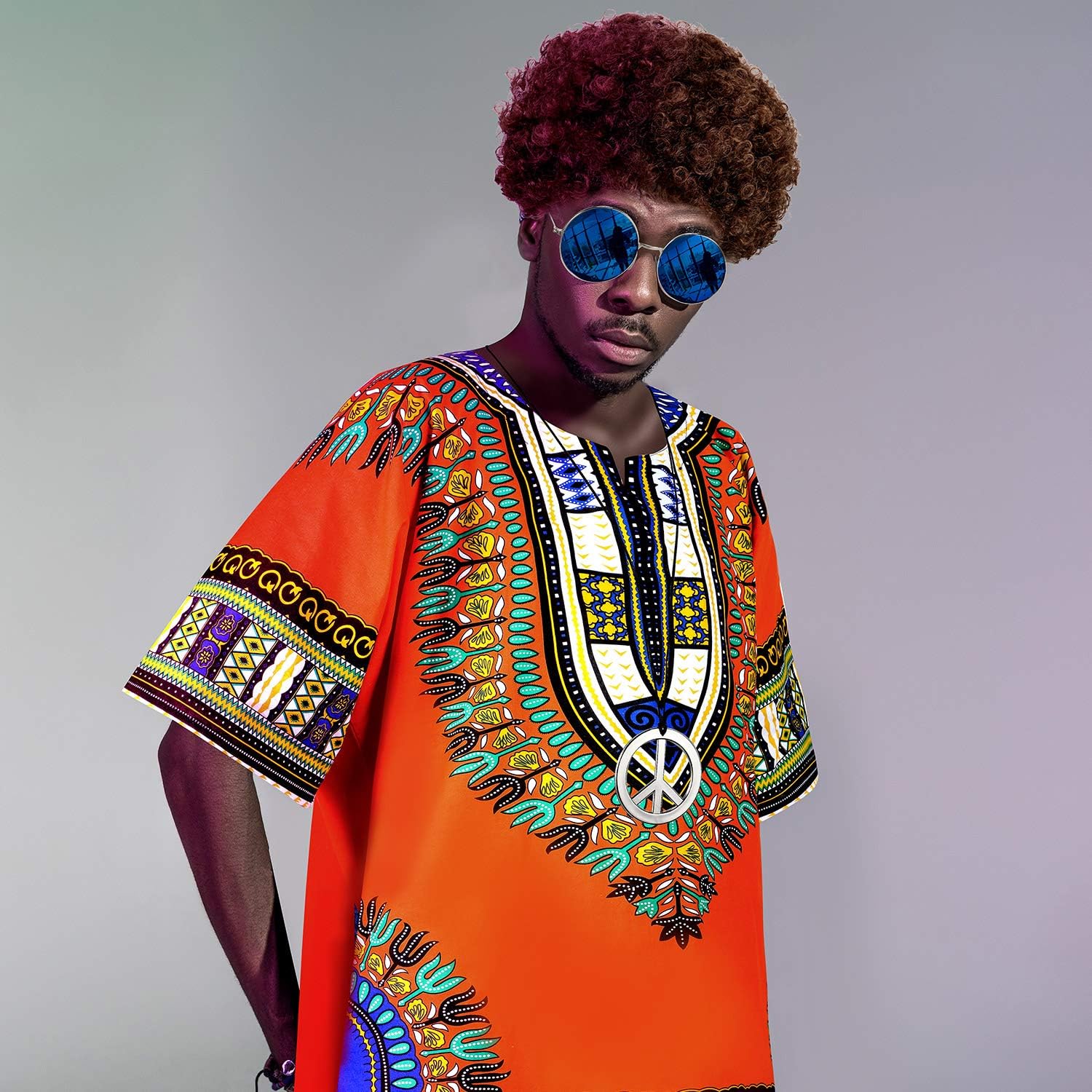 Hippie Costume Set Men's Hippie Shirt Brown Wig Sunglasses Peace Sign Necklace: Clothing