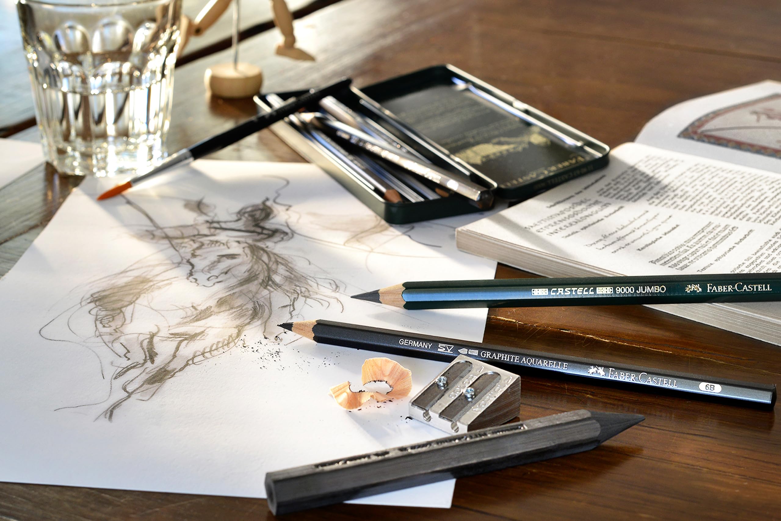 Faber-Castell 9000 Jumbo Graphite Pencil Set - 2 Graphite Sketch Pencils (2B, 4B), Double Hole Pencil Sharpener, Dust Free Art Eraser - Graphite Pencils for Drawing, Sketching and Shading